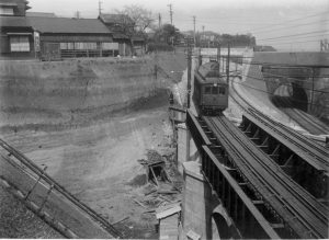 TOKYO INFRASTRUCTURE 042 Ueno terrace cliff